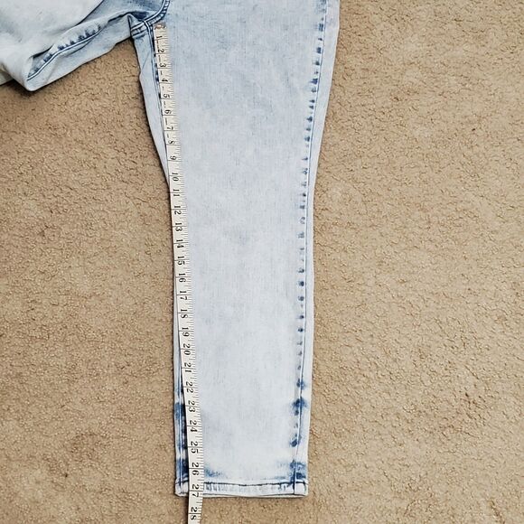 Judy Blue High Rise Slim Fit Jeans  Size 13/31 Light Wash JB88241 - Picture 6 of 11